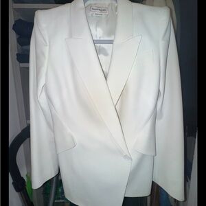 Alexander McQueen Classic White Blazer